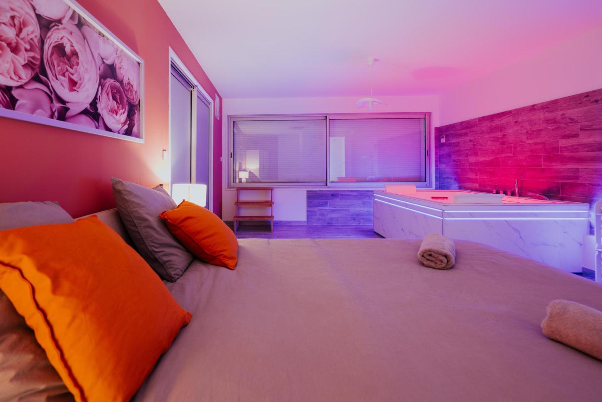 Appartspa59 - Tentation - Balneo, Sauna - Secret En Option Supplementaire