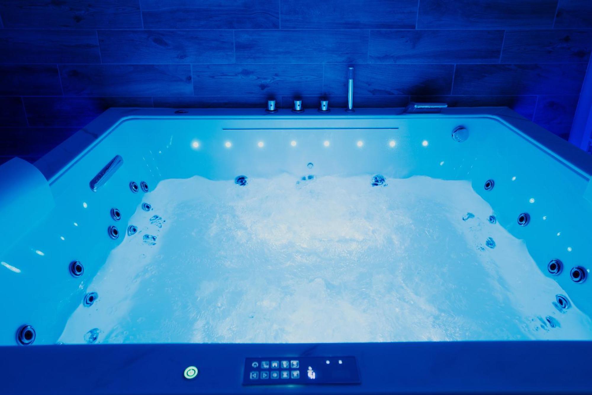 Appartspa59 - Tentation - Balneo, Sauna - Secret En Option Supplementaire * Valenciennes