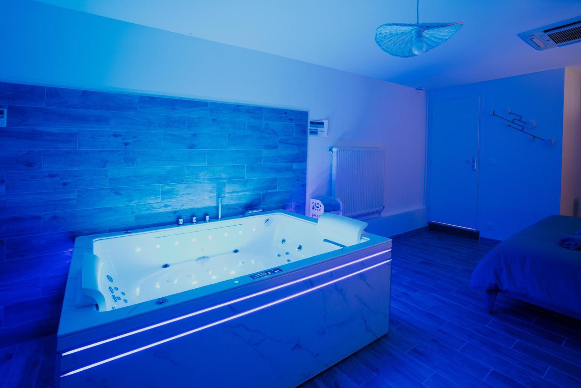 Appartspa59 - Tentation - Balneo, Sauna - Secret En Option Supplementaire Valenciennes